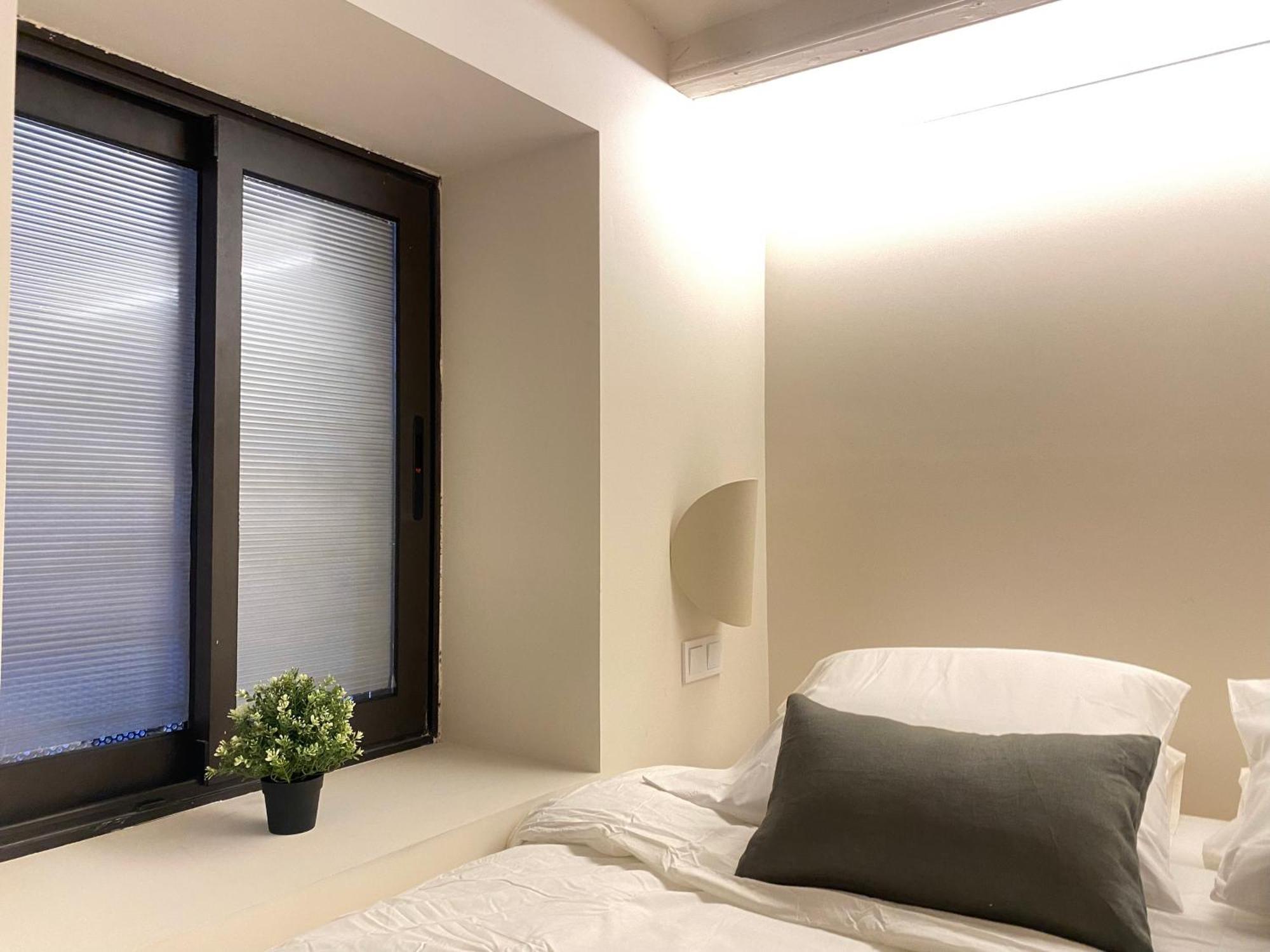 Boutique Apartments & Studios Bcn Barcelone Extérieur photo